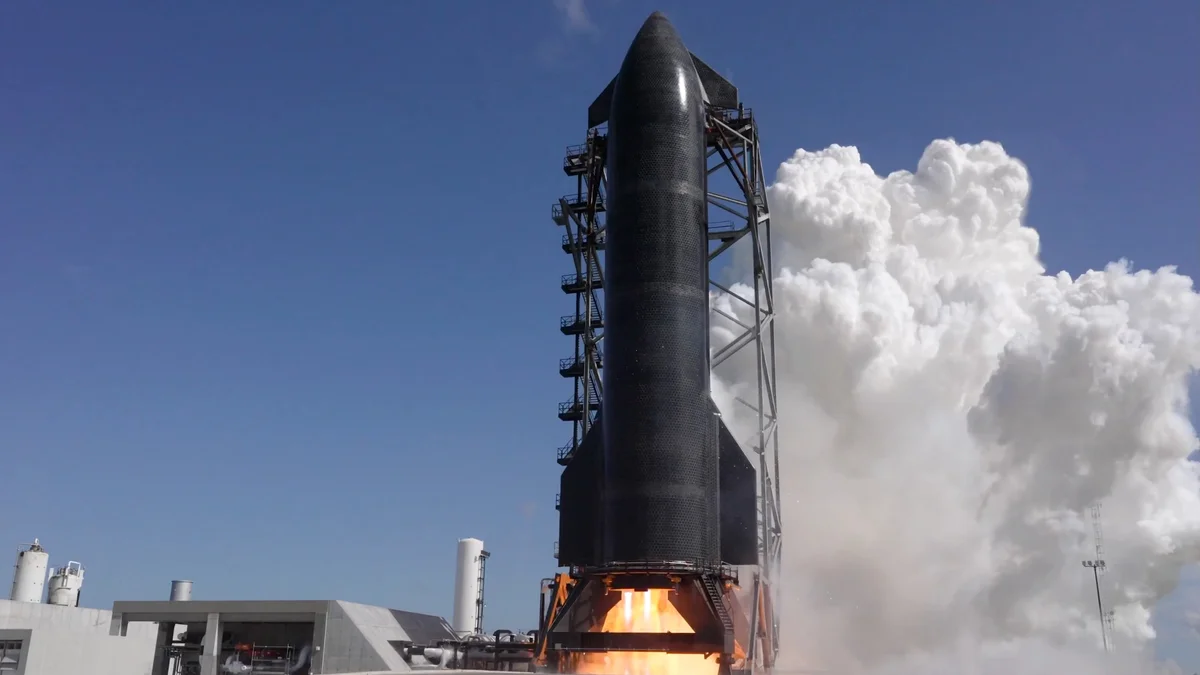 SpaceX запускает все 6 двигателей Starship перед 13-м испытательным полетом (видео)