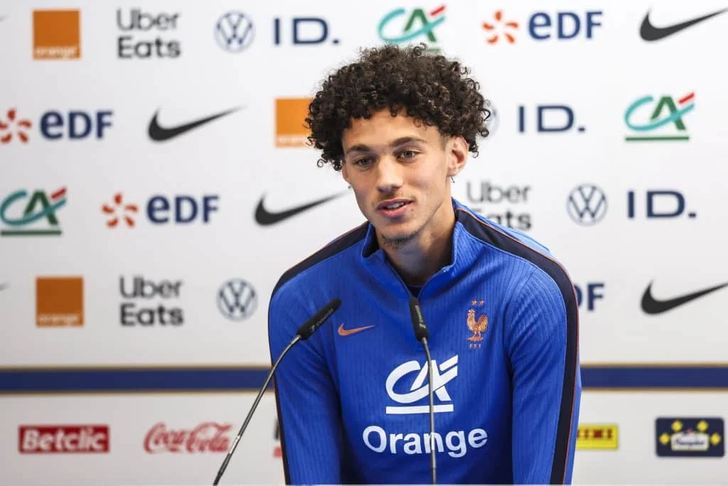 PSG Mercato : Магнес Аклиуш охладил Париж в разгар Кубка мира - But! Football Club